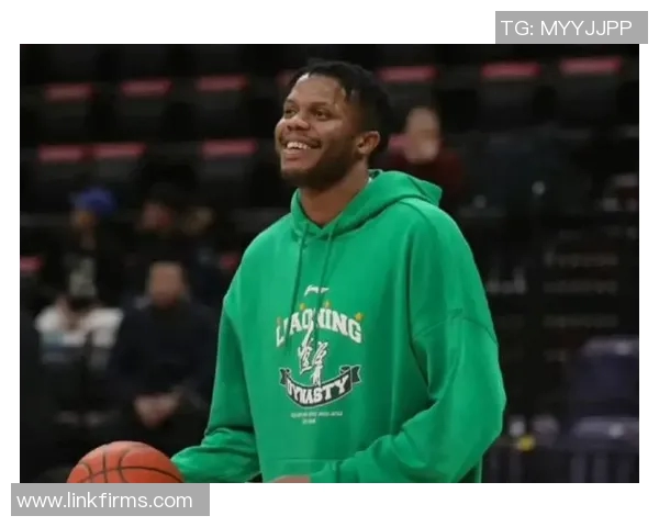 辽宁男篮宣布与外援达成续约协议，战绩稳步攀升备战新赛季