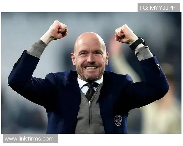 曼联宣布解雇滕哈赫！球迷不满主帅表现呼吁重新洗牌