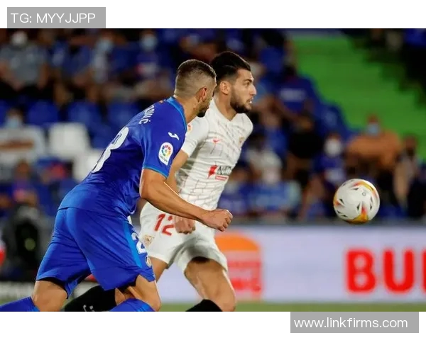 塞维利亚中场因伤长期缺席,球队战绩或受影响 塞维利亚中场因伤长期缺席,球队战绩或受影响