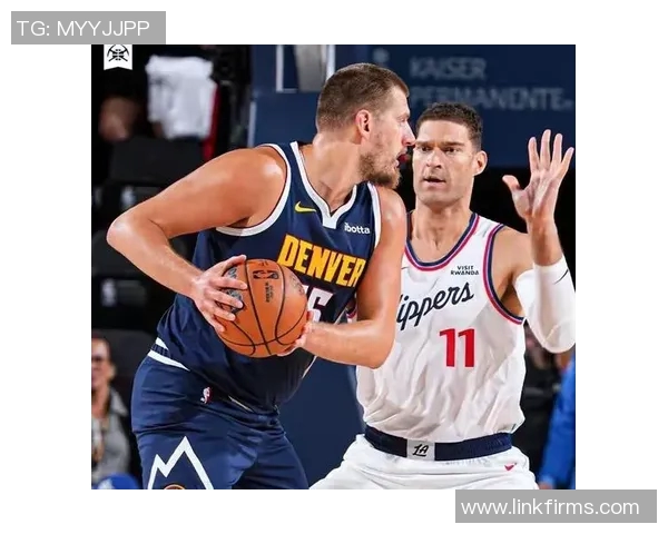 快船队新援发挥出色，帮助球队击败对手